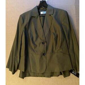 Le Suit Women’s 24W NEW Skirt Suit Olive Army Green Color Blazer Tags On
